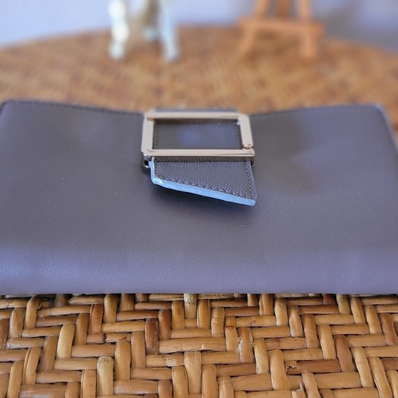 Madison West Crossbody Shoulder Purse Bag Wallet Taupe Color Good Used Condition - Picture 3 of 5